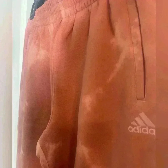 Adidas NWT AOP Fluiditiy Kids Joggers Size M 10/12 - Picture 9 of 10
